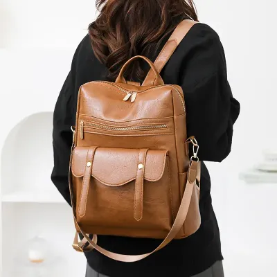 FASHIONABLE EUROPEAN AND AMERICAN RETRO BACKPACK